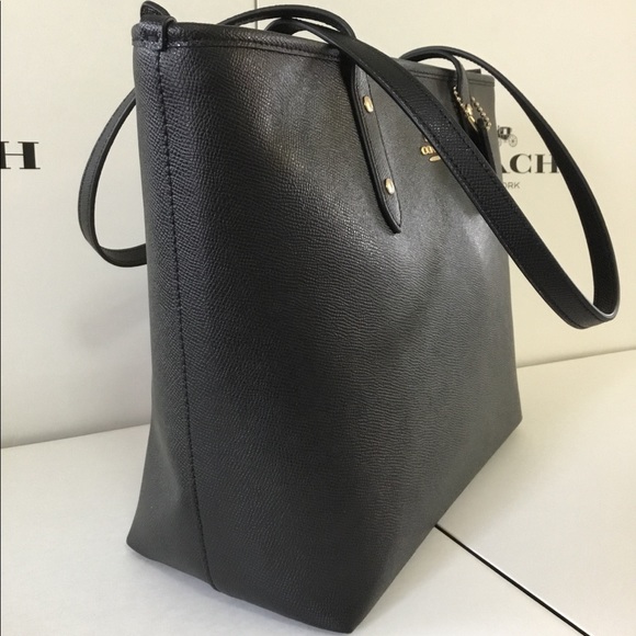 🌷Coach City ZIP Tote Crossgrain Leather NWT. - Picture 2 of 8